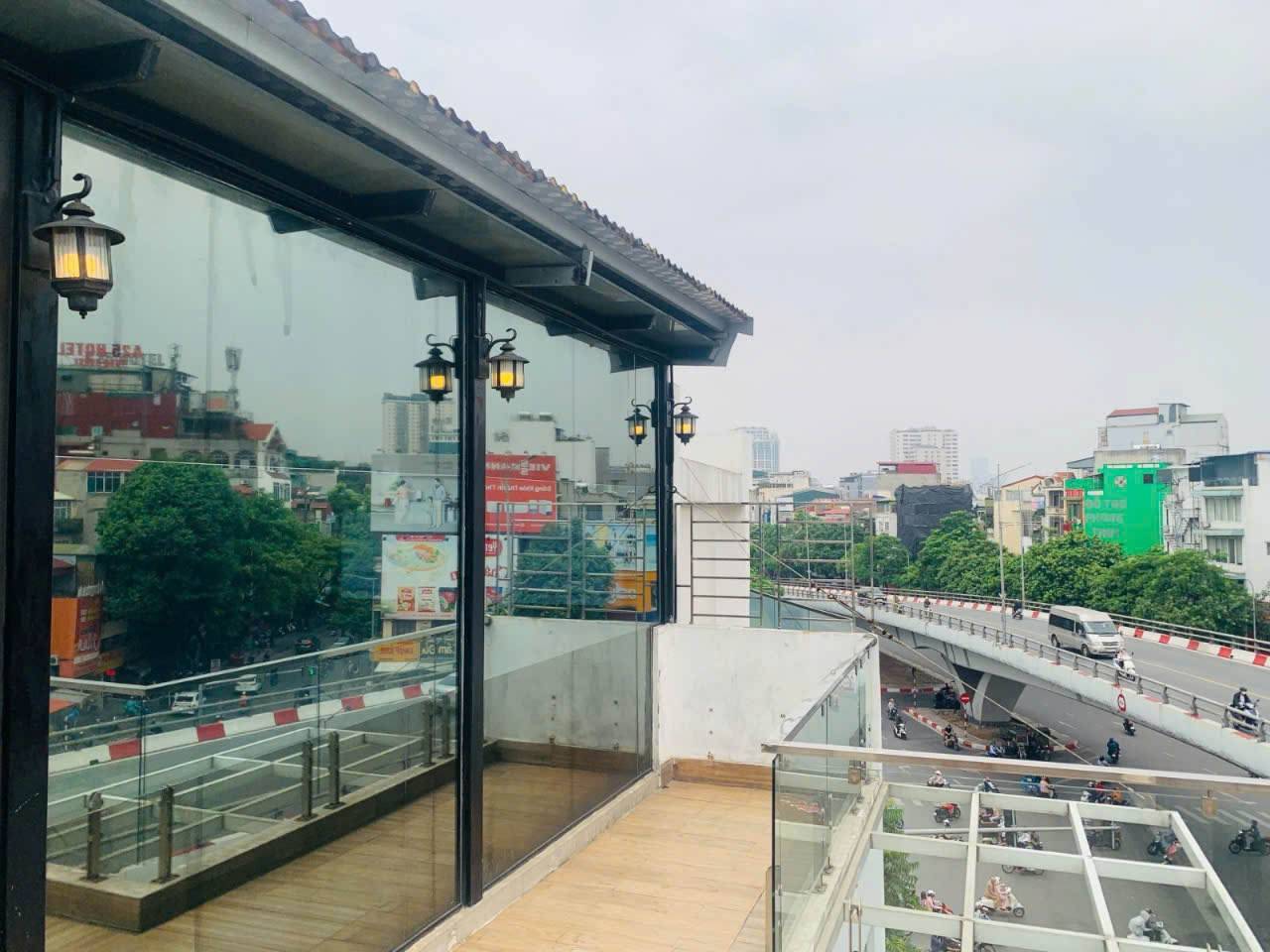 z6212512186237_ba744736cfe7503fc467d2b1eecff291