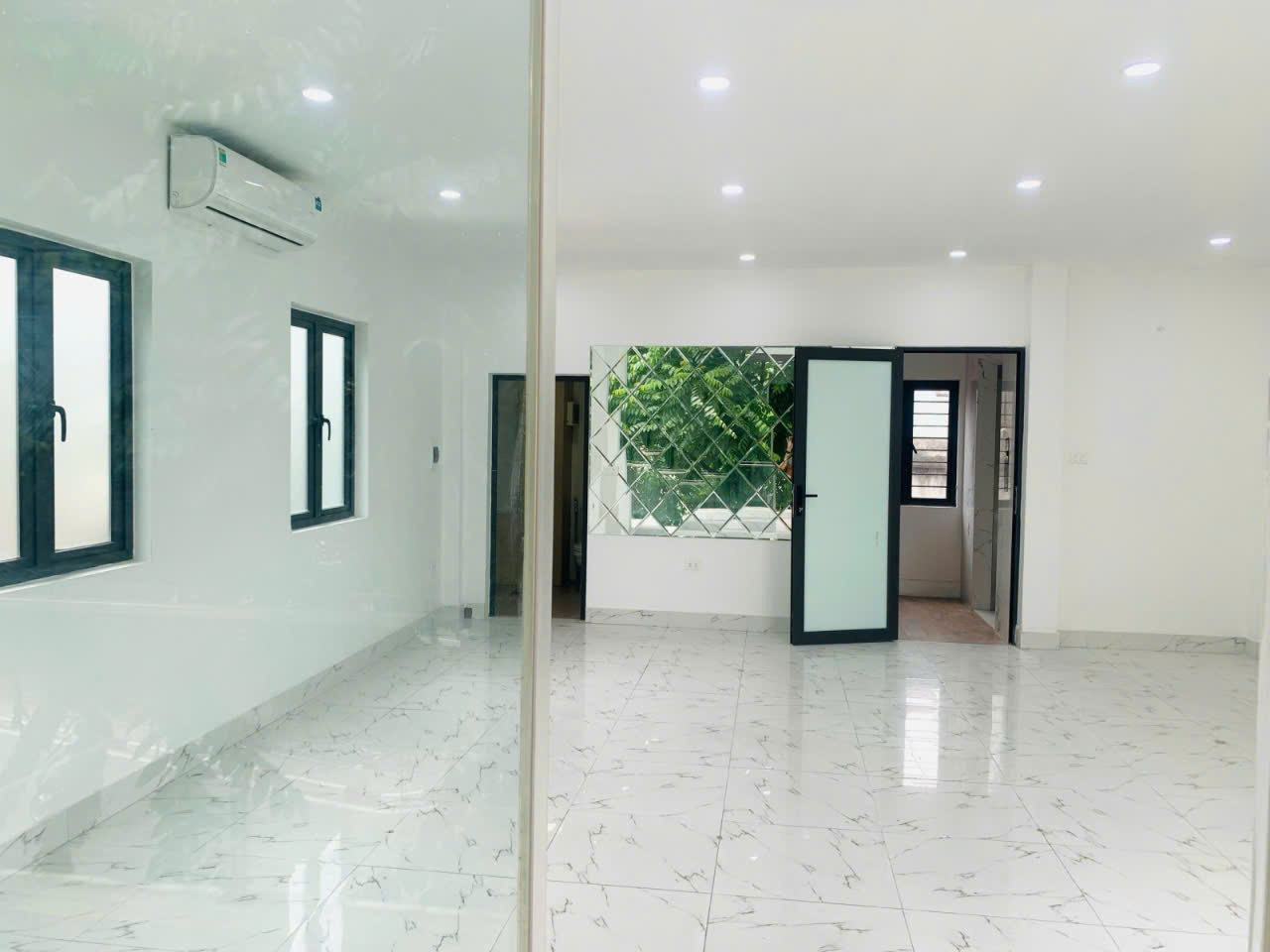 z6212512190735_40e4df033dde6a225f376bfd4a8dfeac