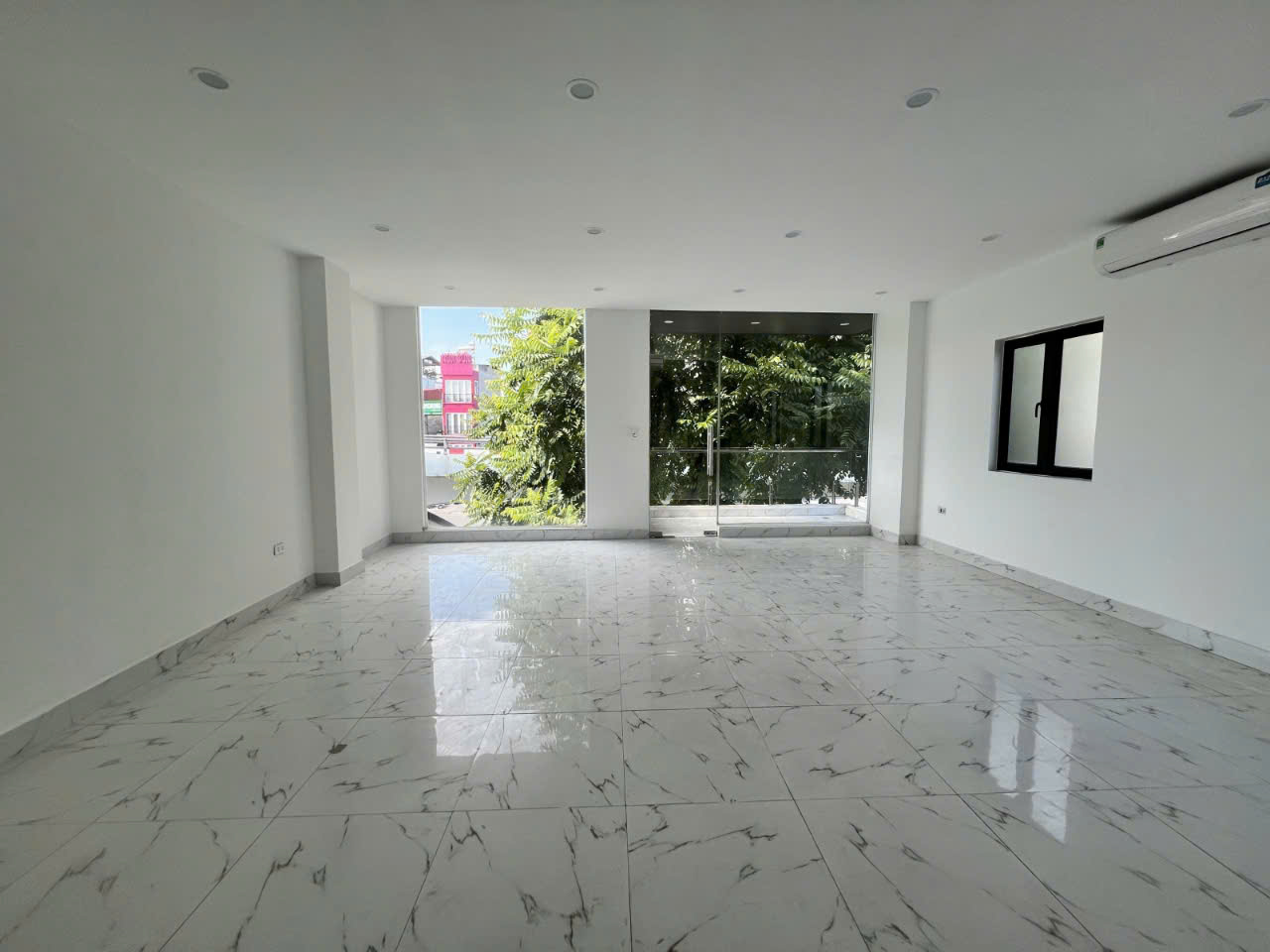 z6212512230886_4f3016e777e3b163b06d0a28130b263b