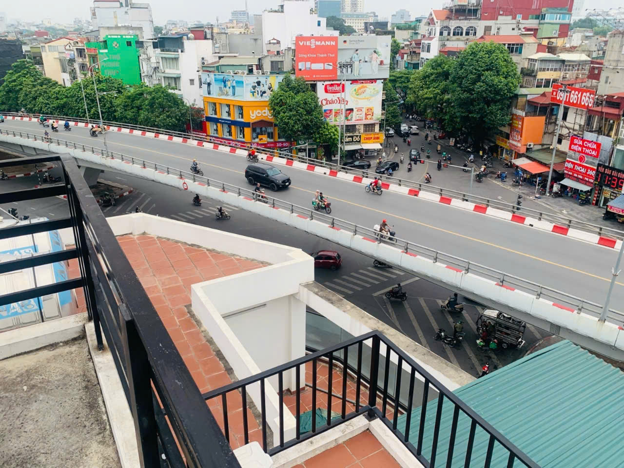 z6212512244129_4ec357799f686975264a21843d9a72c1