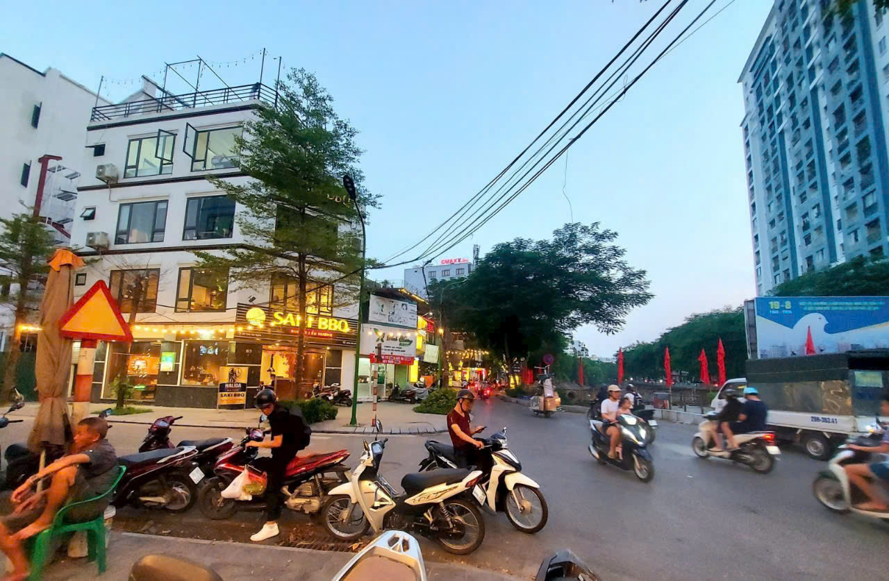 z6249944583004_4bf6567d29783b5fe241755ae69d36f6