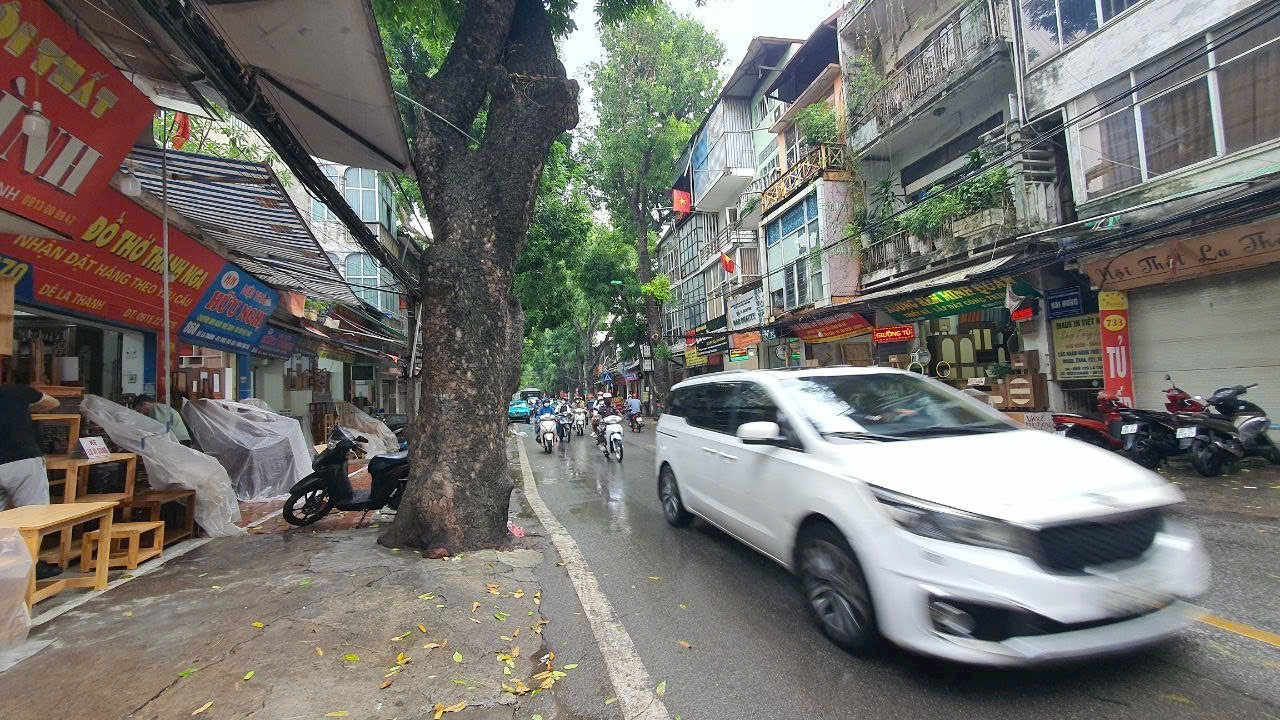 z6249960800367_caabb0d17179548bb15bb9e7326c8883