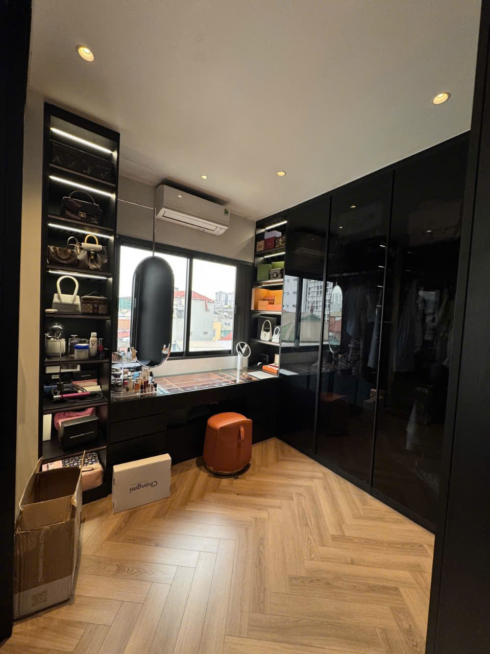 z6461285517360_4e9539ebd86274a043288f169a2b6091