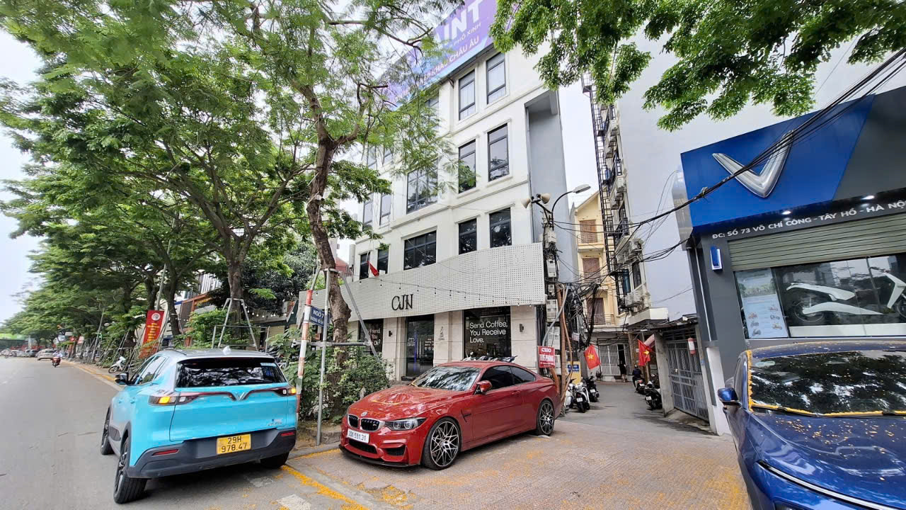 z6663224953184_477b396acc298041364396c6acf53ceb